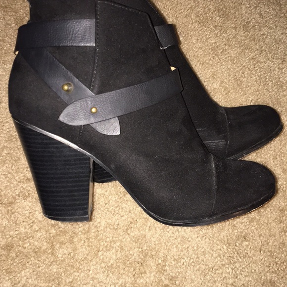 Similar to Rag & Bone Harrow booties - Picture 7 of 8